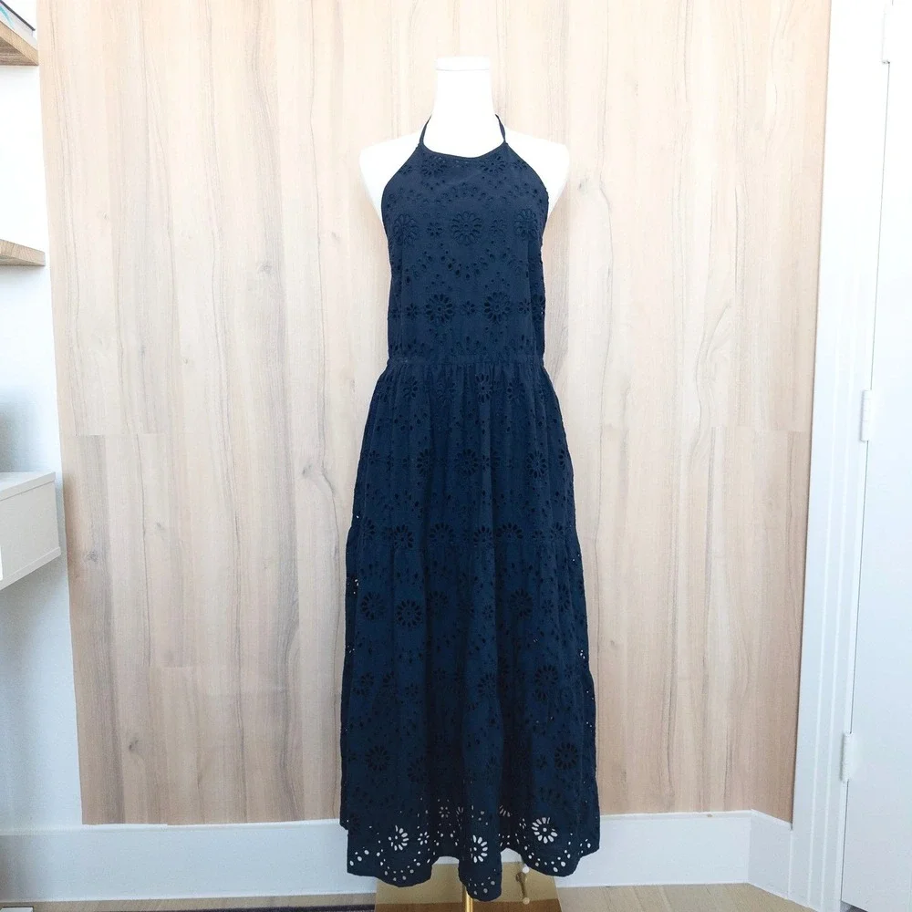 Time and Tru navy blue